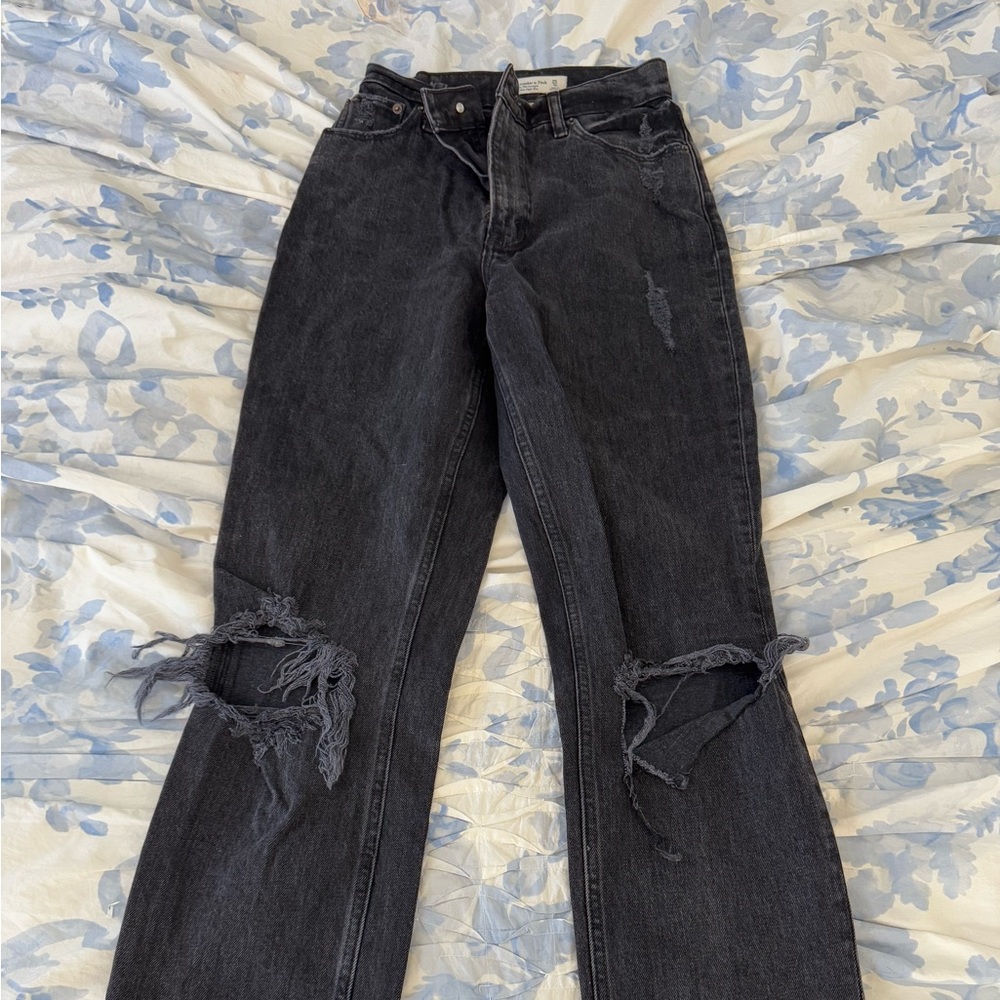 Abercrombie & Fitch Distressed Black Women's Jeans